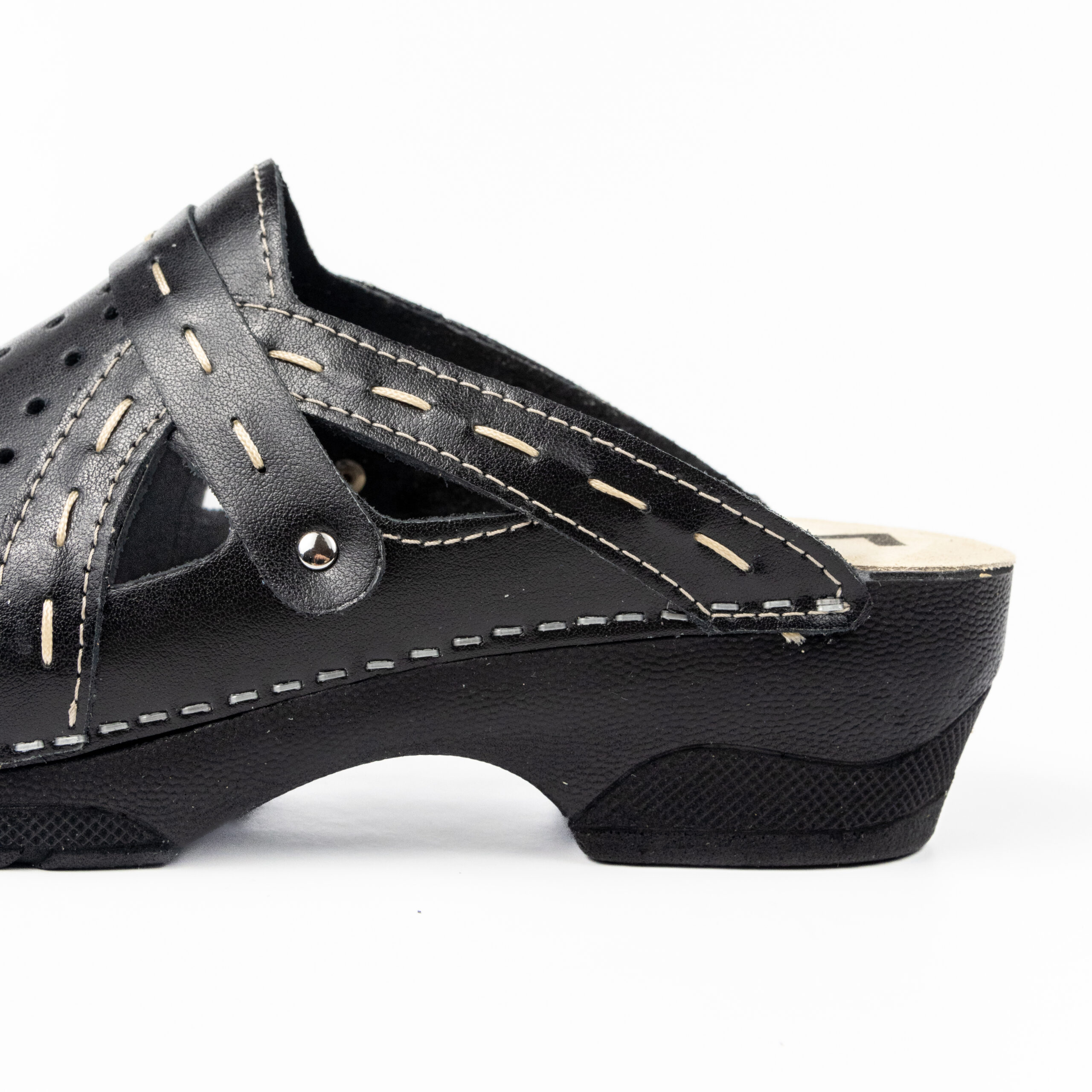 Ортопедично дамско сабо от естествена кожа – черно, с перфорации 311/2 - Image 3