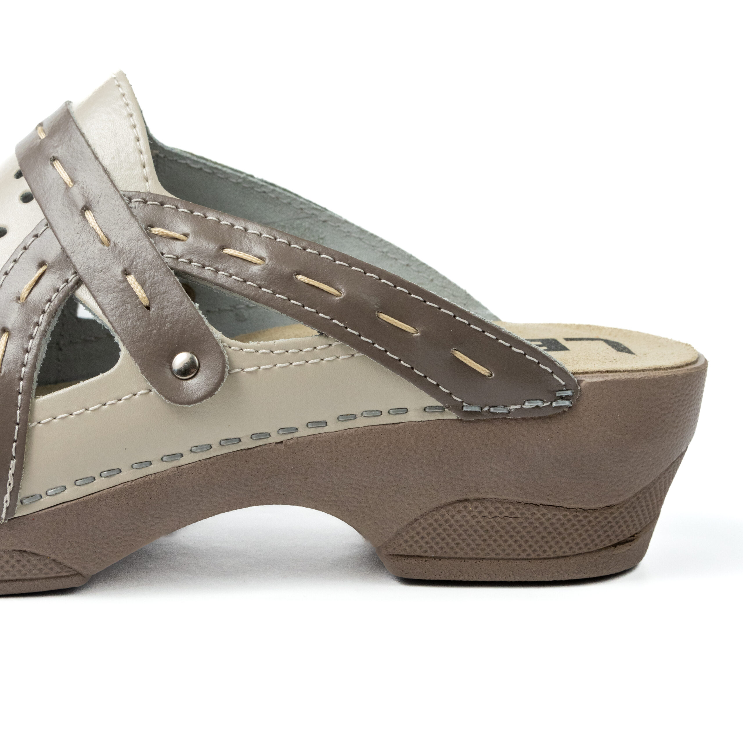 Дамско ортопедично сабо в бежово с кафяви ленти – Ledian Atomic 311/6 - Image 3