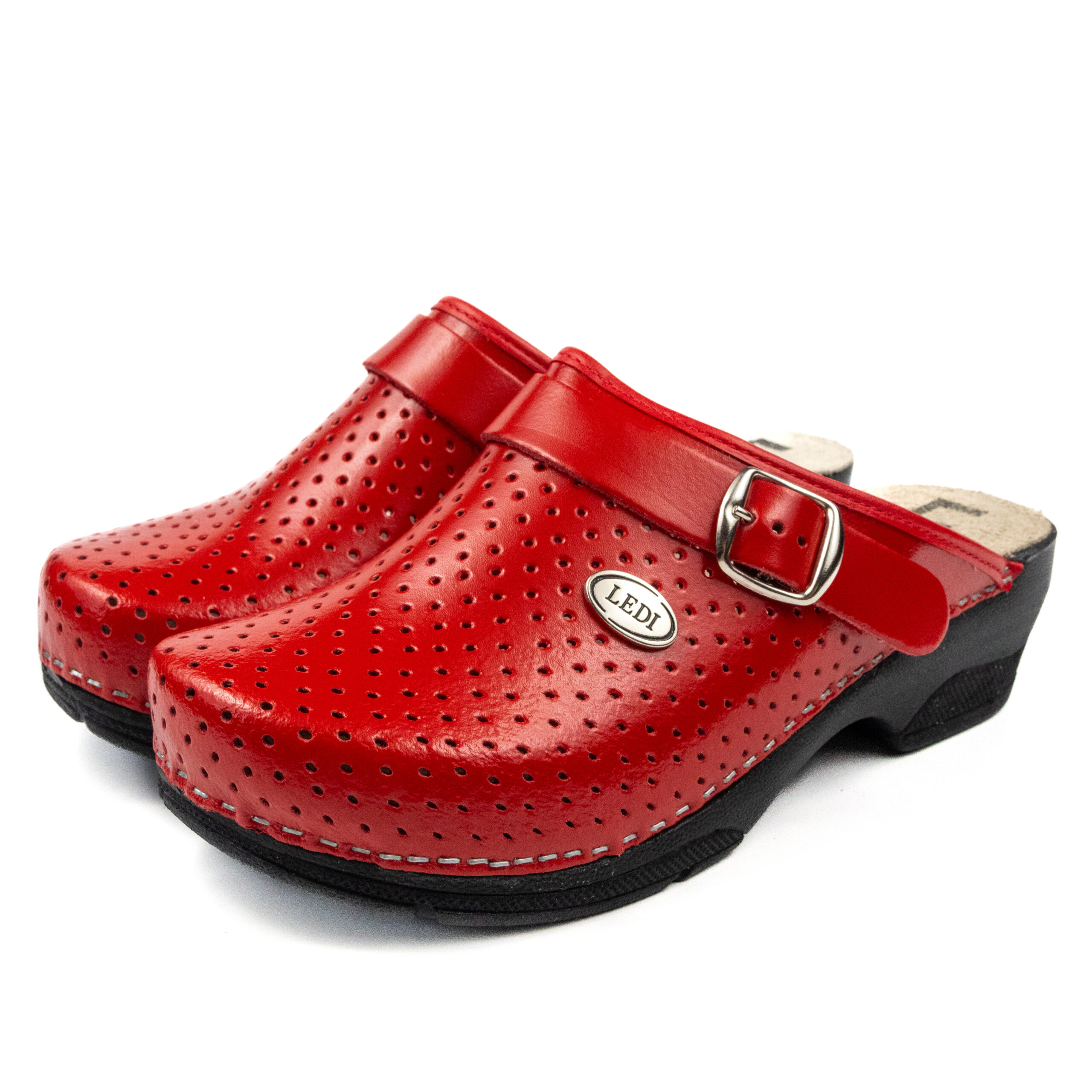 Дамско ортопедично сабо от естествена кожа в червен цвят