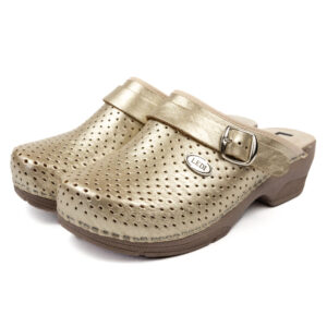 Дамско ортопедично сабо от естествена кожа в перлено златист цвят.