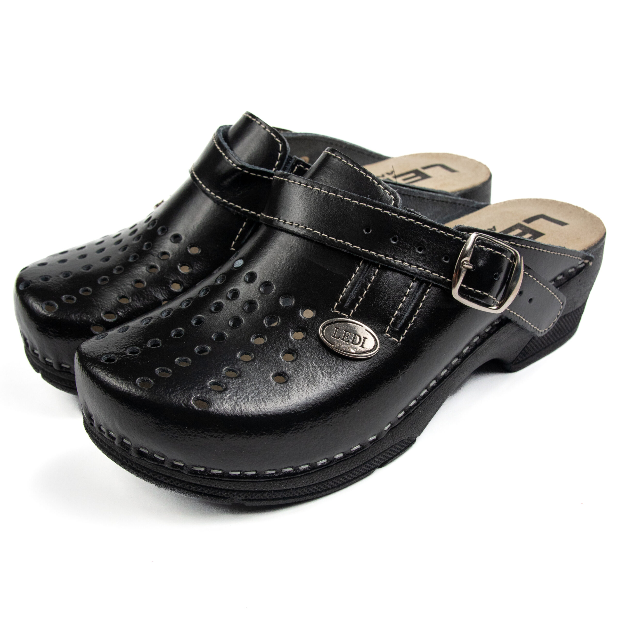 дамско ортопедично, медицинско сабо в черен цвят