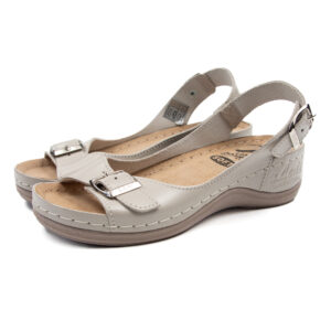 бежови дамски анатомични сандали от естествена кожа